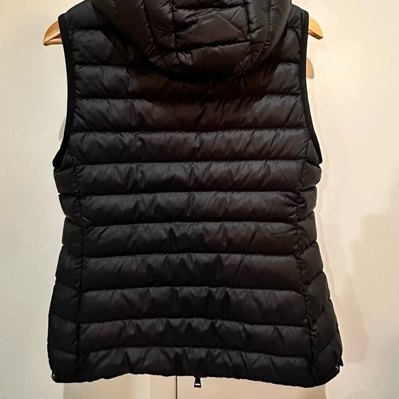 Moncler Black Down Glyco Hooded Vest [3] - Picture 6 of 14
